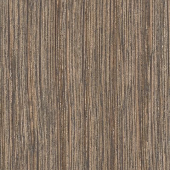Gamme Arova Spritzbeize, couleur Alteiche sur Chêne